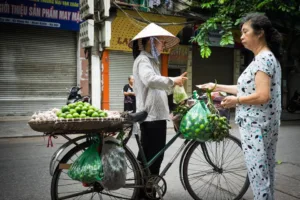 Tvkt Vietnam Hanoi Women Exchanginggoods