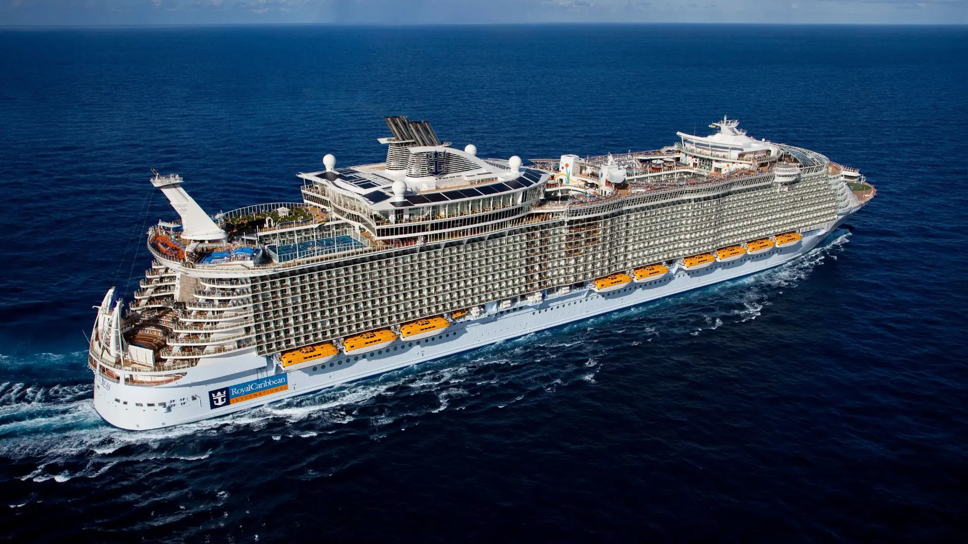 Allure Of The Seas (1)