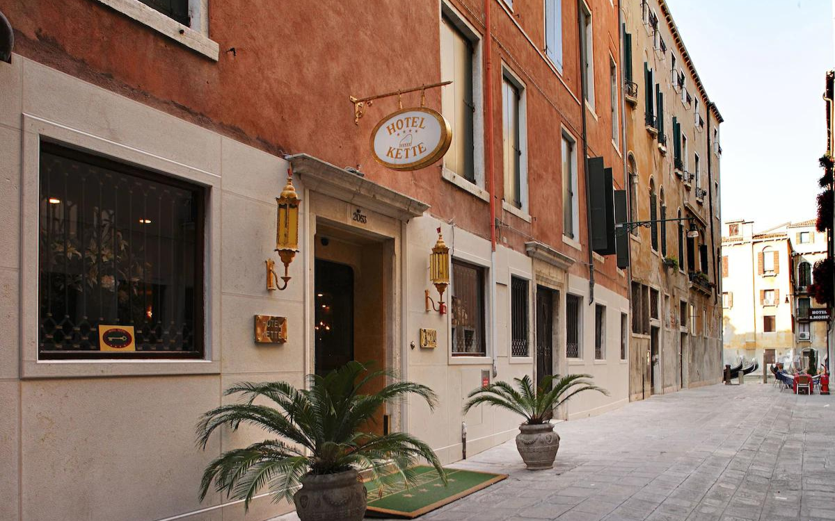 Landing Pages Hotel Pics