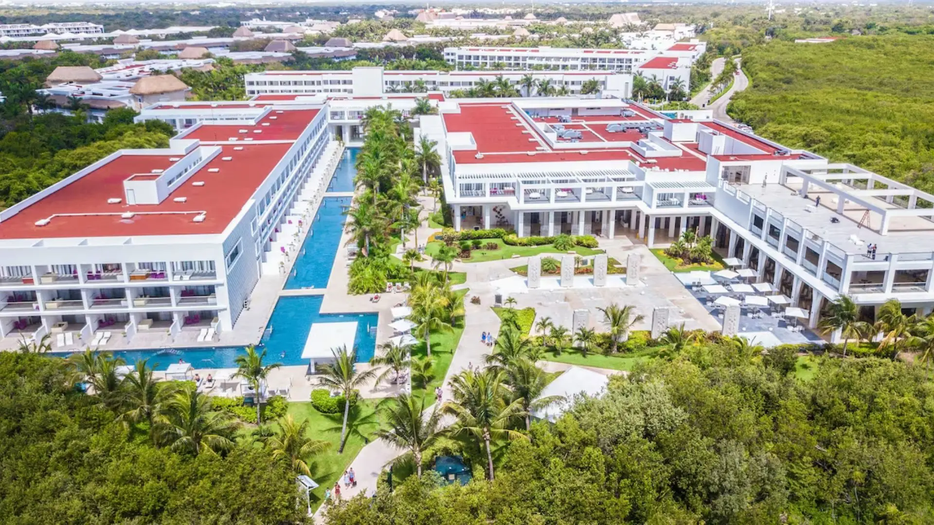 Platinum Yucatan Princess All Suites & Spa Resort (1)