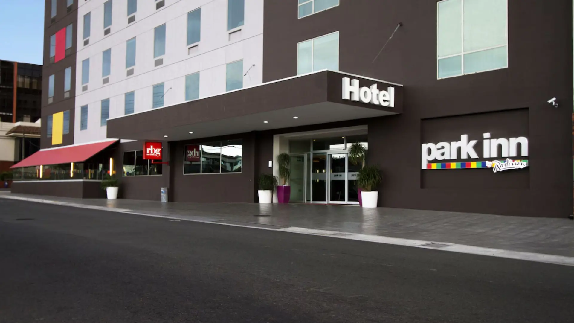 Majestic Elegance Costa Mujeres