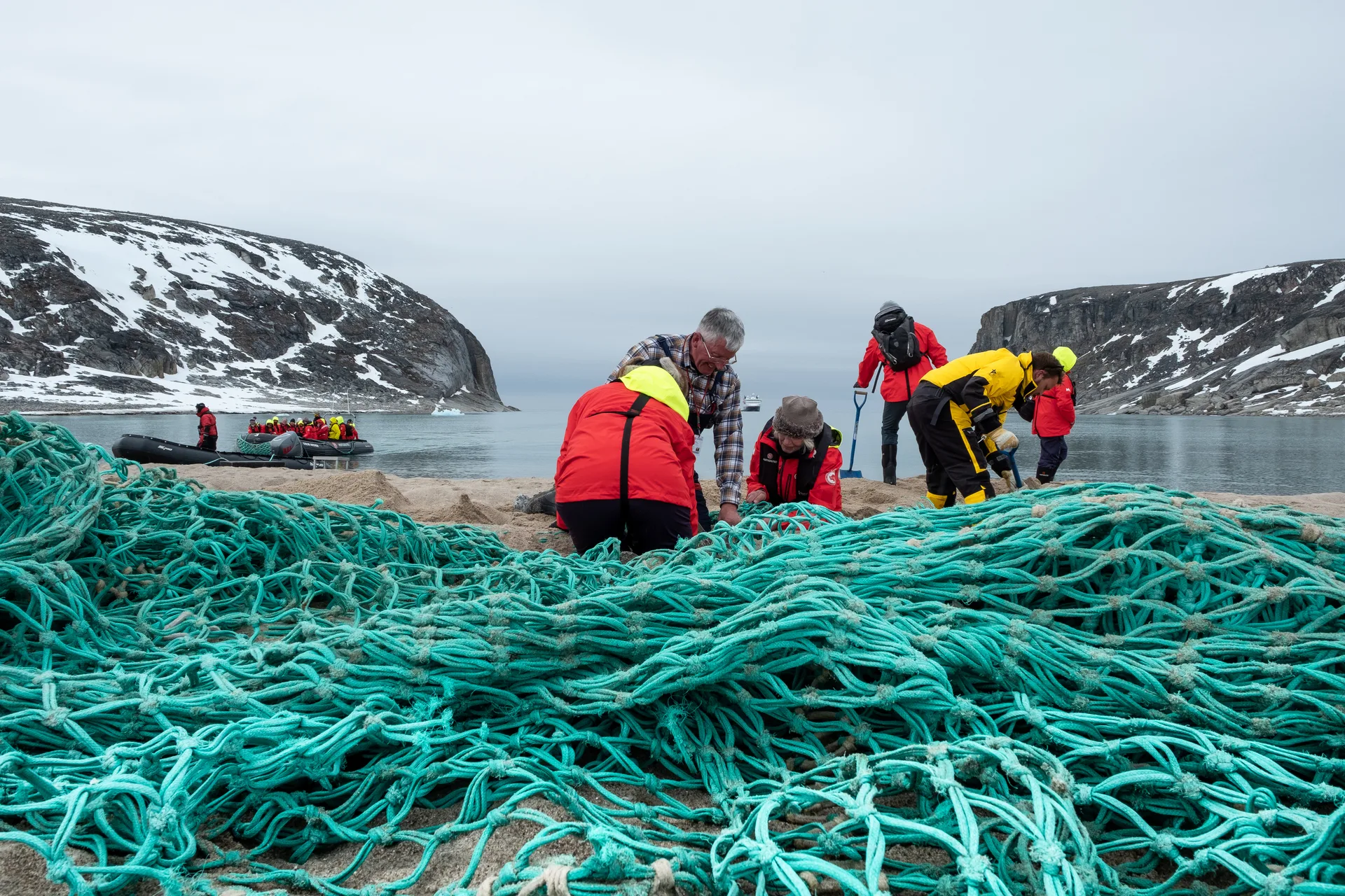 Beach Cleaning At Kap Bruun Svalbard Hgr 123187 Photo Stefan Dall