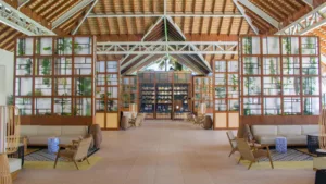 Tropical Deluxe Princess (3)