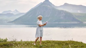 Arctic Expedition Under The Northern Lights (5)