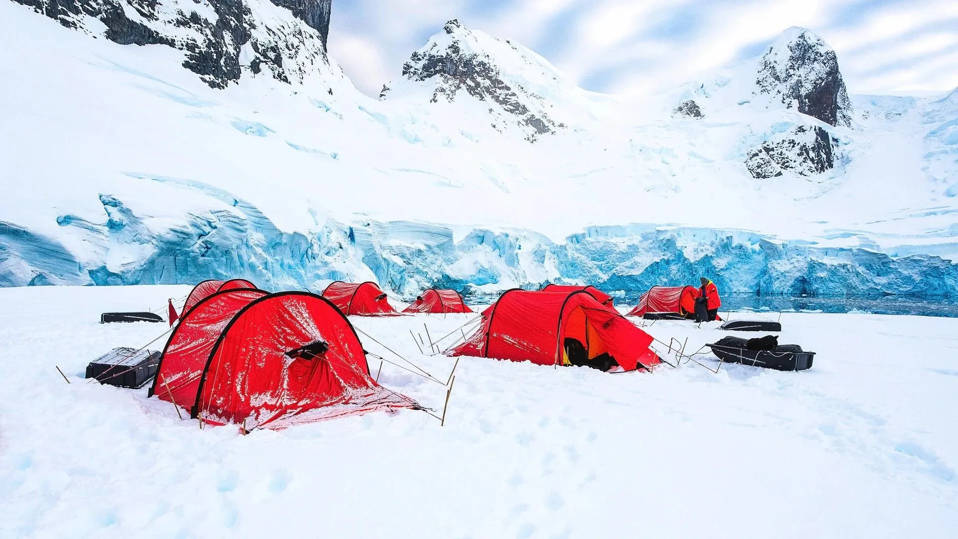 Iconic Antarctica Expedition Cruise (1)