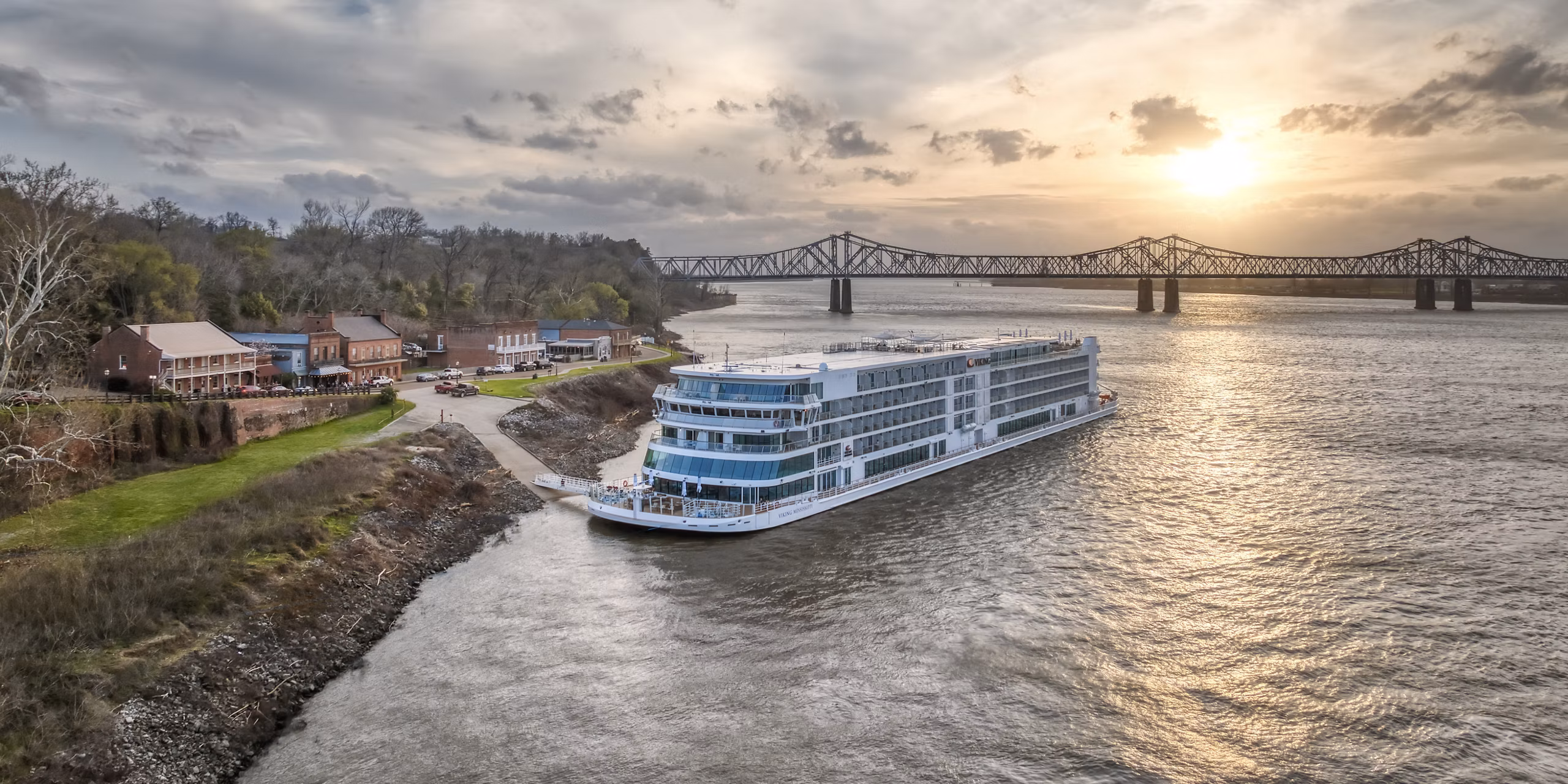 Msp Ship Shore Bridge Mississippi River 1 2x1 Widest