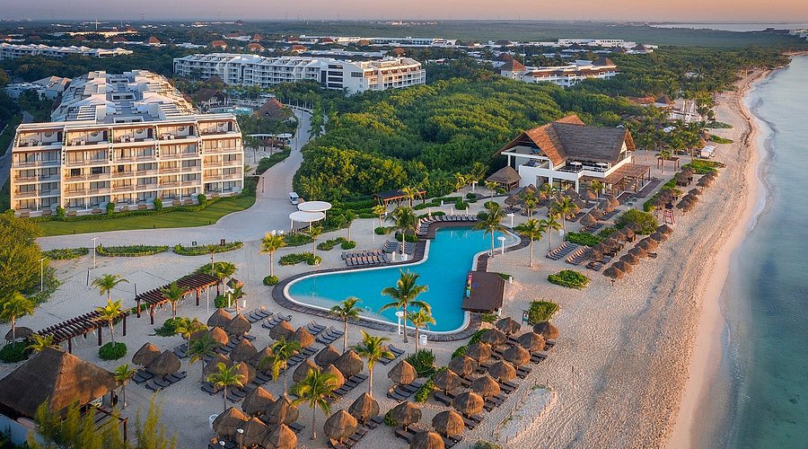 Ocean Riviera Paradise